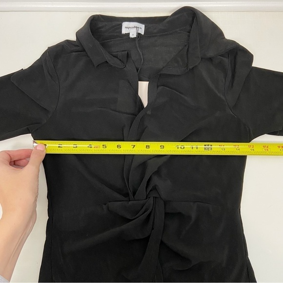 Superdown Deja Twist Front Top in Black S - Picture 7 of 8